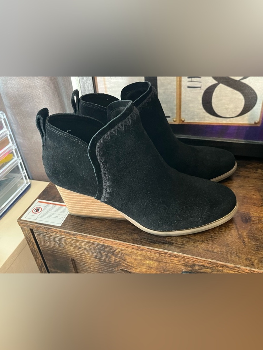 TOMS 
Kaia Black Suede Wedge